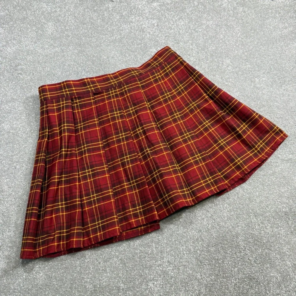 Harry Potter Gryffindor Plaid Skirt Pleated Mini NWT‎ Red Gold Lrg Hermione - Picture 4 of 13